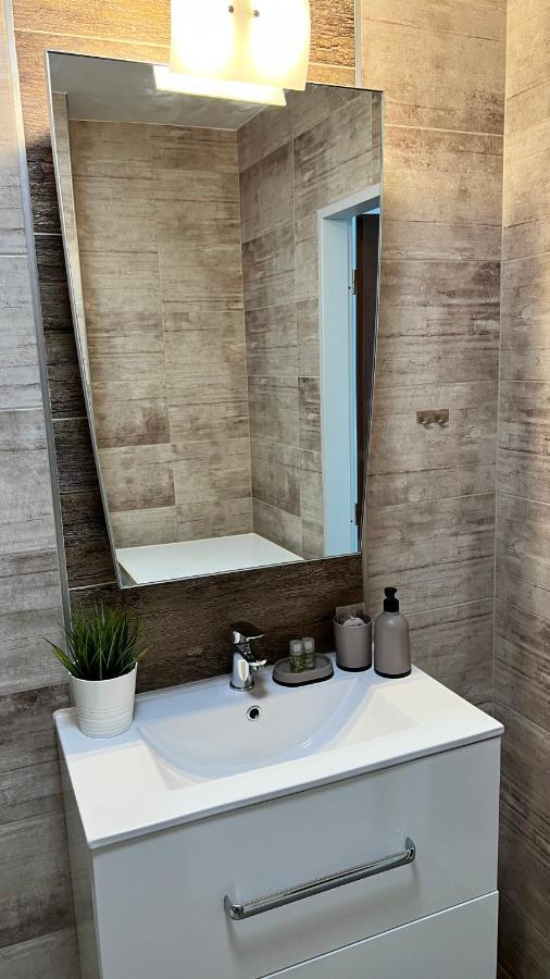Apartmány Ellie Znojmo Esterno foto