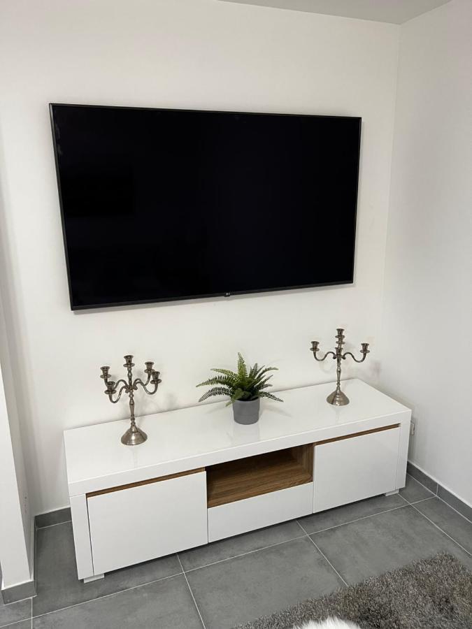 Apartmány Ellie Znojmo Esterno foto