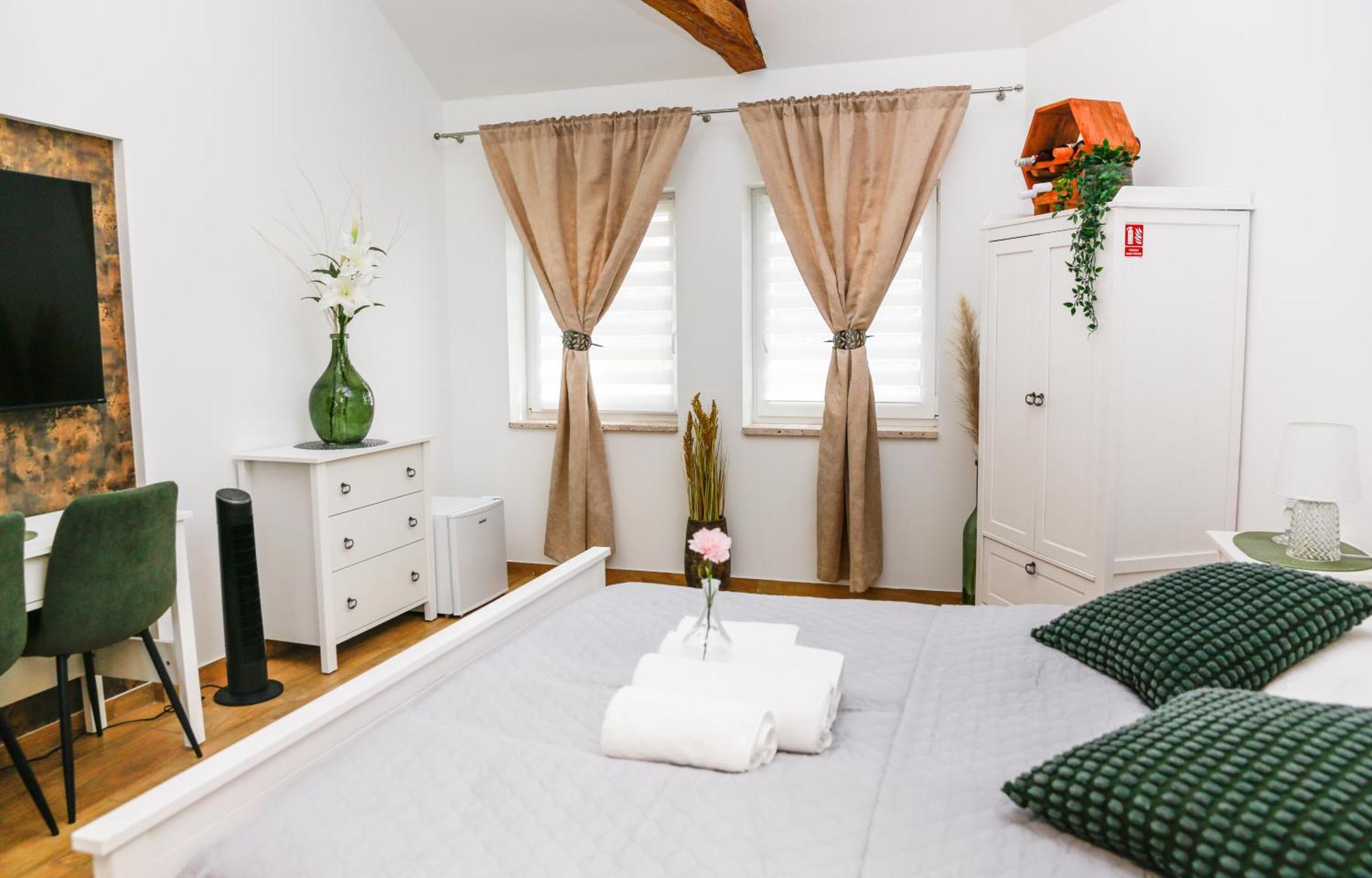 Apartmány Ellie Znojmo Esterno foto