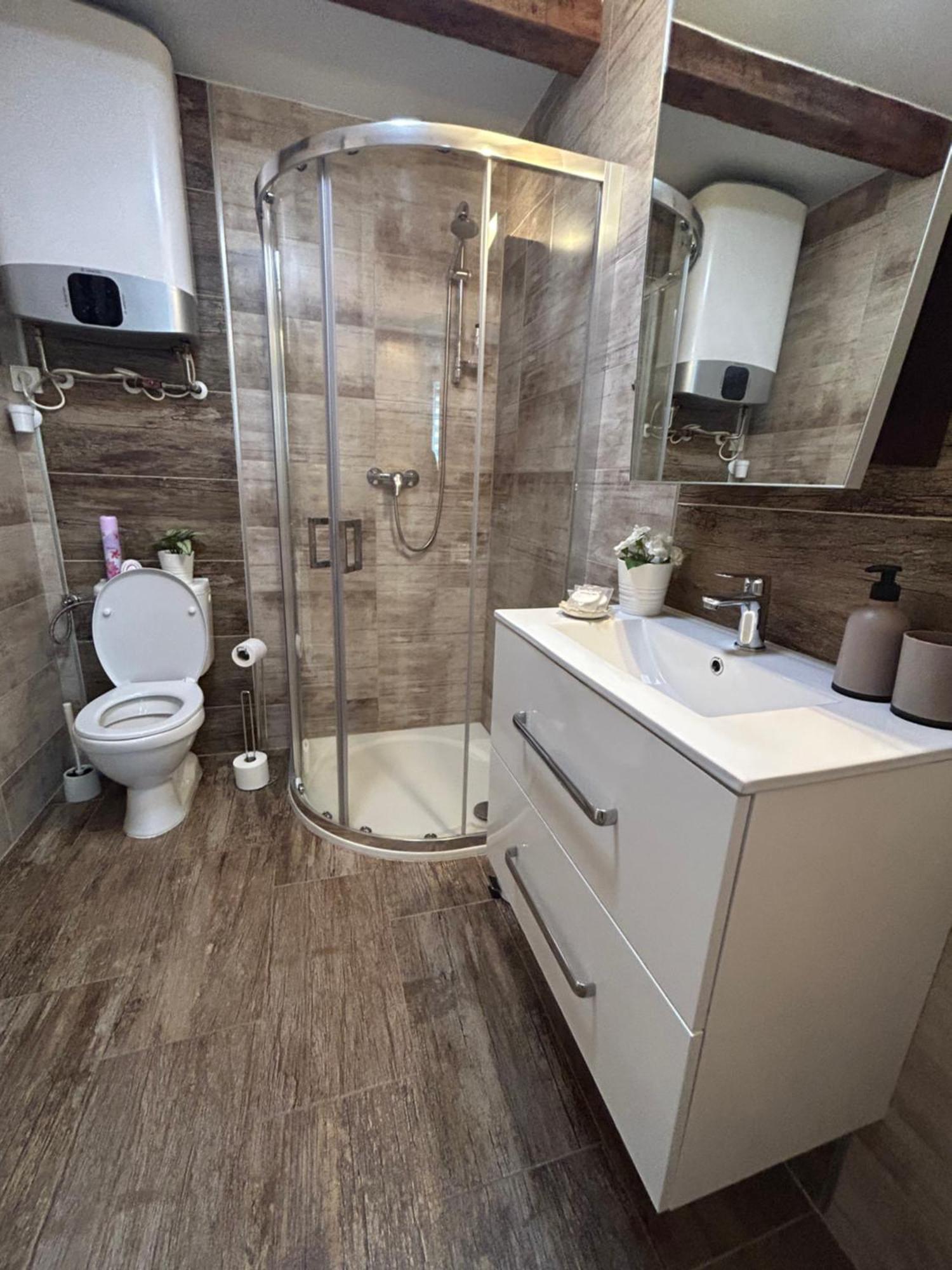 Apartmány Ellie Znojmo Esterno foto